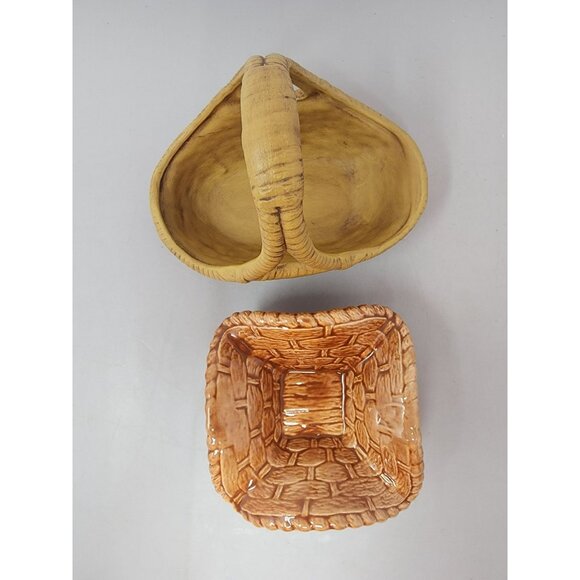 Vintage Ceramic Basket Set With Handle & Woven Design One Is Signed - Picture 6 of 11